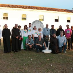 Mosteiro de São Bento, em Campos, recebe comitiva da Unesco